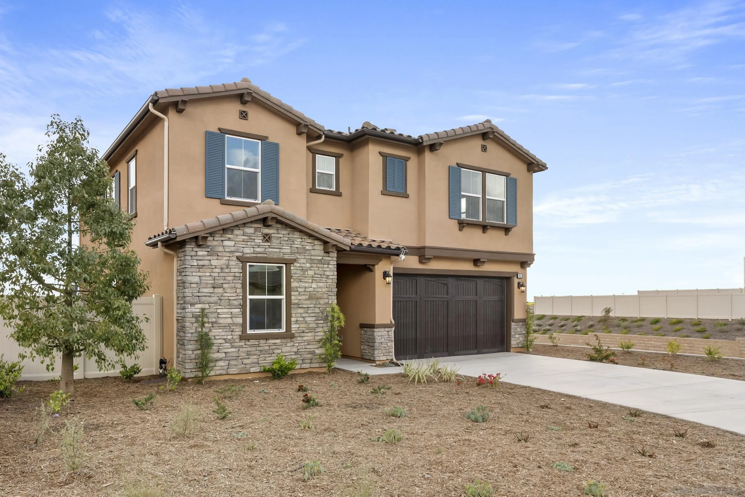 https://cdn.realtyfeed.com/cdn/127/250029128/3b6503a34a33546b9a7c67e211cb702c.webp