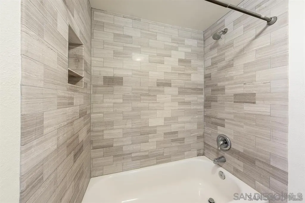 Photo #13: 250029134 Listing: Photo #13