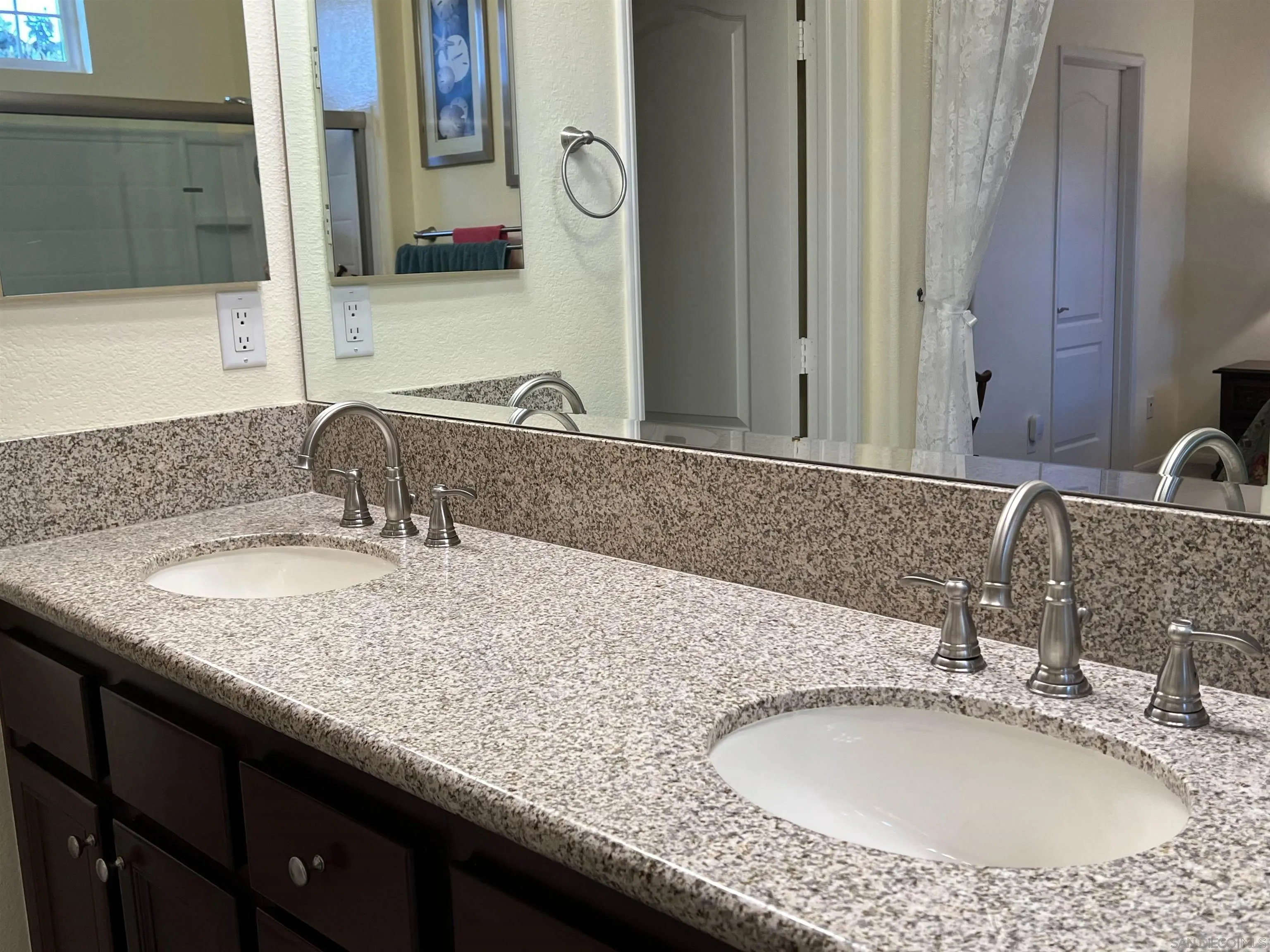 Photo #11: 250029187 Listing: Photo #11