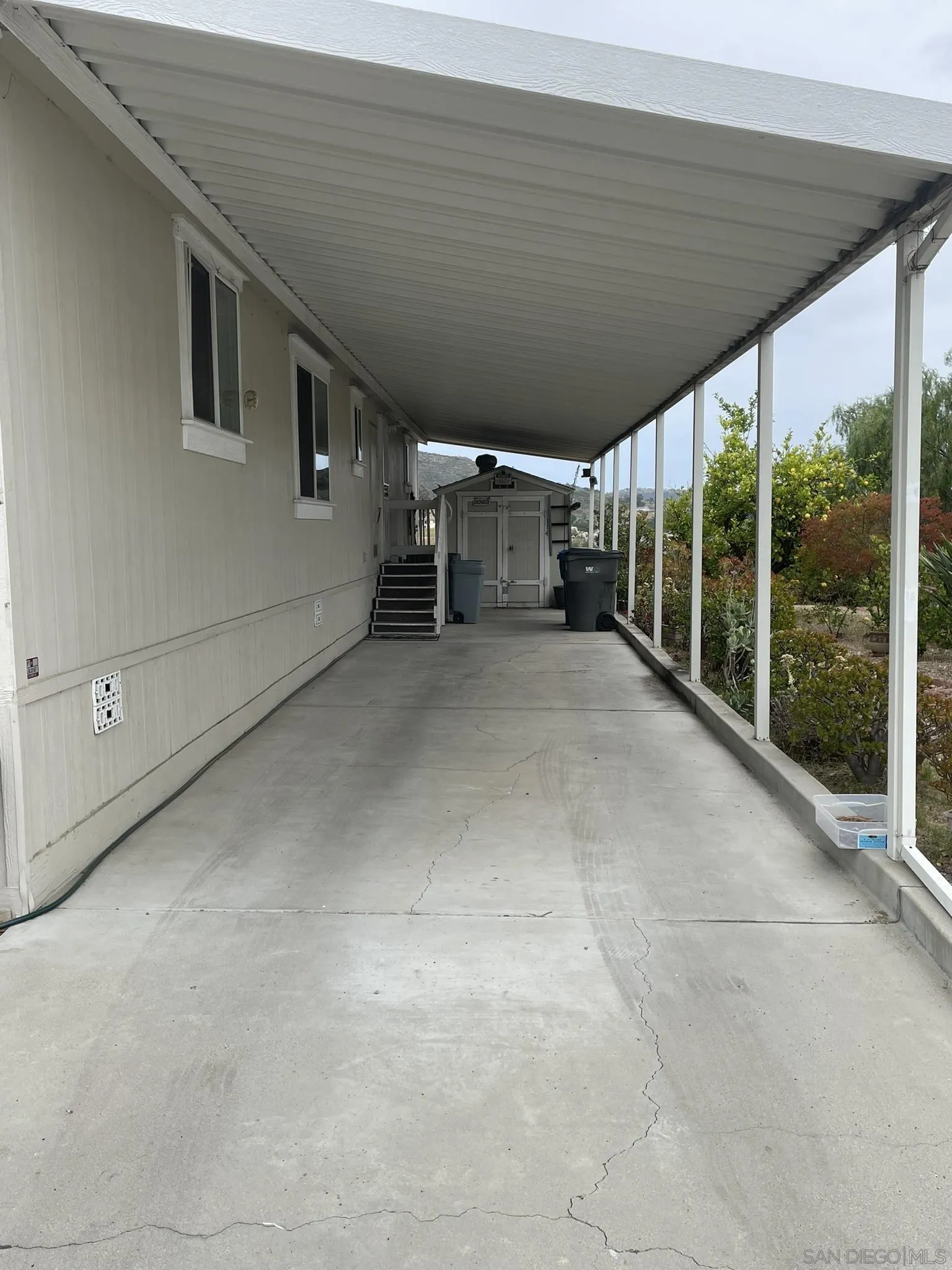 https://cdn.realtyfeed.com/cdn/127/250029192/e6d17e7a047f9777a8b20cce0f6275b3.webp
