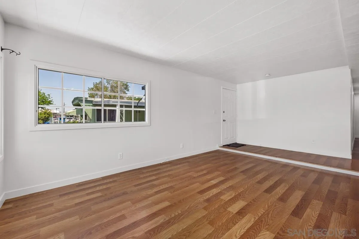 https://cdn.realtyfeed.com/cdn/127/250029195/3b4214ff9835e9ba4dcd9fd0ffe7a9f3.webp
