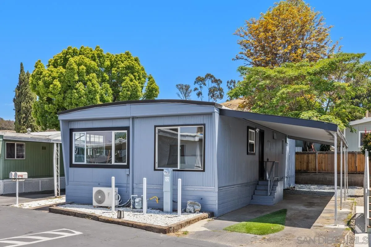 https://cdn.realtyfeed.com/cdn/127/250029195/e4abc425eb5f6ecaec4a03b8fb570bc0.webp