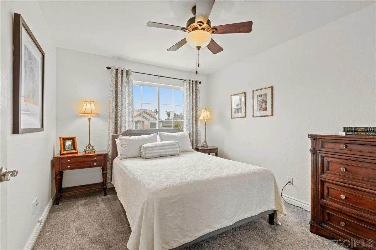 https://cdn.realtyfeed.com/cdn/127/250029211/03f438f24604a1601737e5708ef2a54c.webp