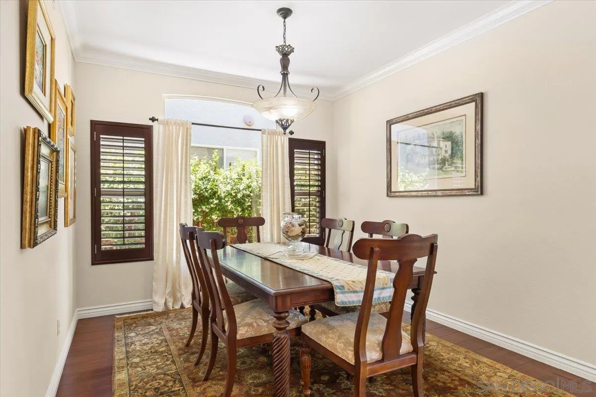 https://cdn.realtyfeed.com/cdn/127/250029211/34d68765f8806426e093d576b2984901.webp