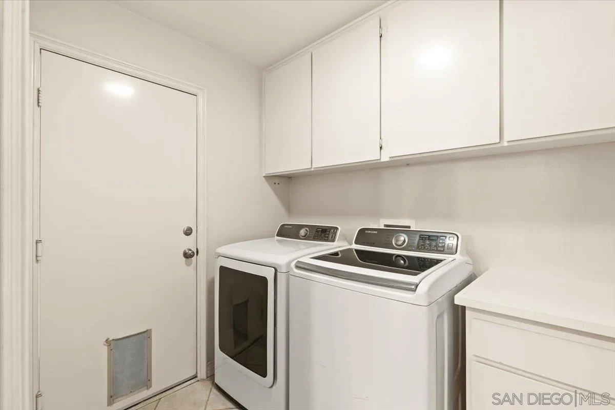 https://cdn.realtyfeed.com/cdn/127/250029211/655a28b4156a3339d2ef9b5f2a041b9f.webp