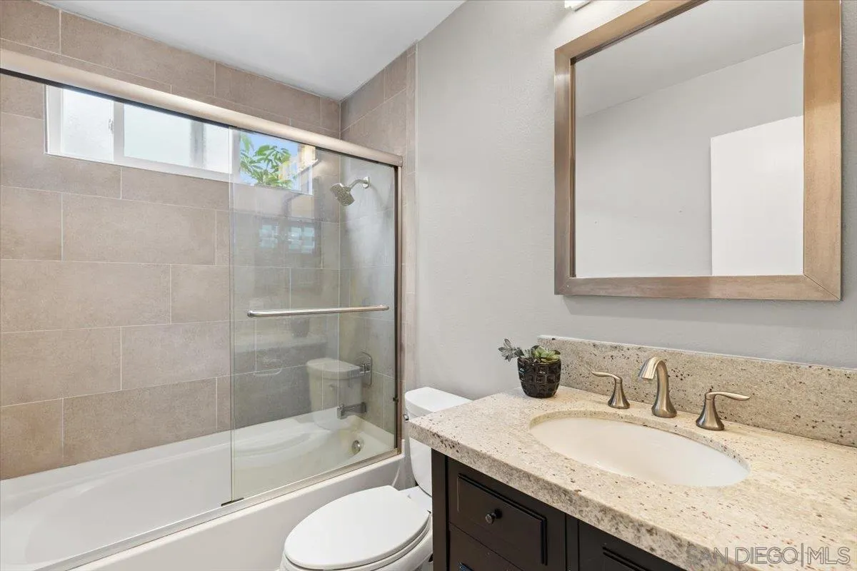 Photo #19: 250029232 Listing: Photo #19
