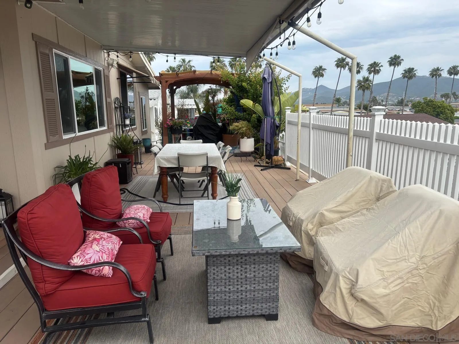 https://cdn.realtyfeed.com/cdn/127/250029243/858463ad03c4bd26ce2317333ddc203d.webp