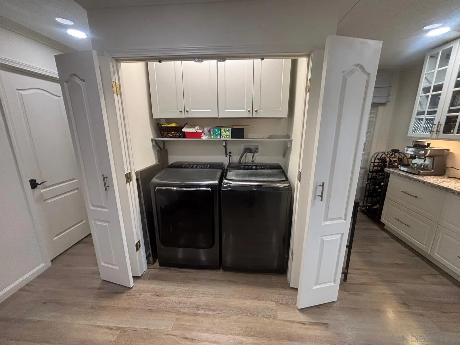 https://cdn.realtyfeed.com/cdn/127/250029243/dada7b7562297c6b014656d151b01d10.webp