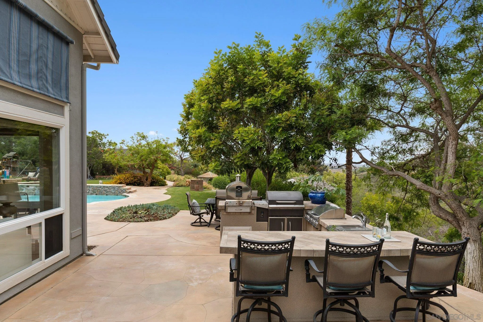 https://cdn.realtyfeed.com/cdn/127/250029259/cd94f52d75e6c0e6d20acf19a4ea6755.webp