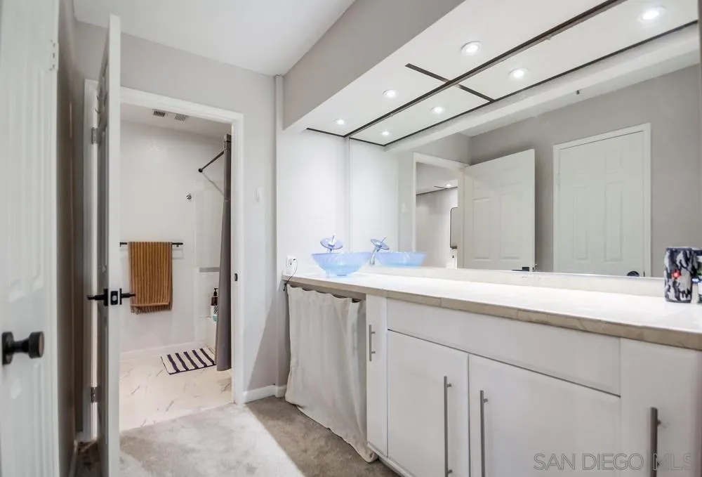 Photo #19: 250029275 Listing: Photo #19