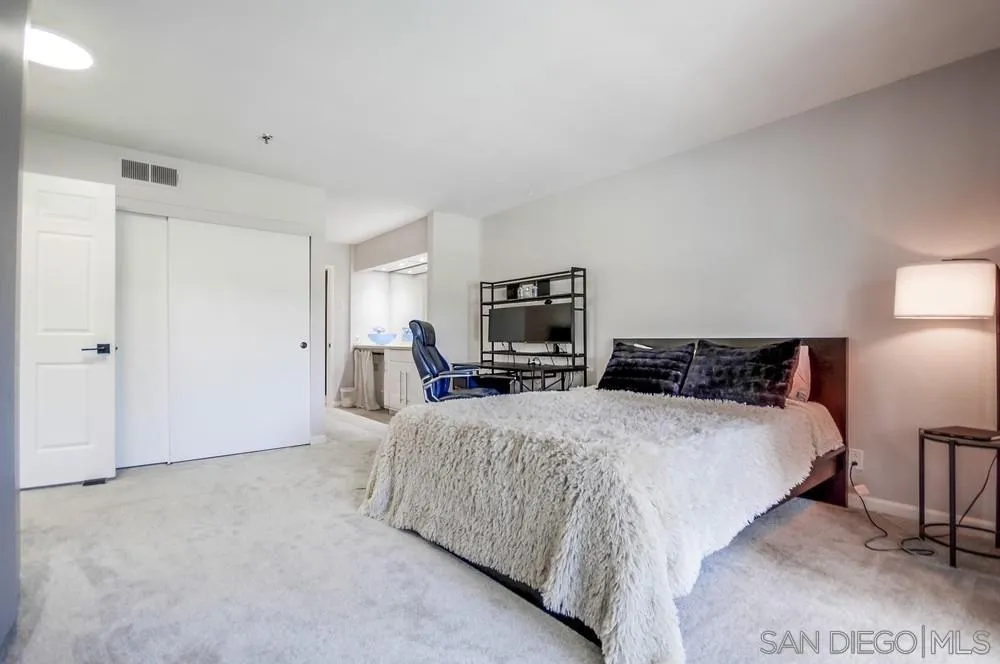 Photo #18: 250029275 Listing: Photo #18