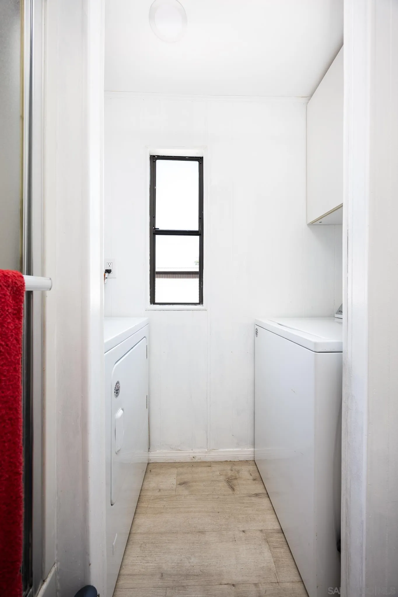 https://cdn.realtyfeed.com/cdn/127/250029282/2f6d6aa070dd81f2ce901e054533d70e.webp