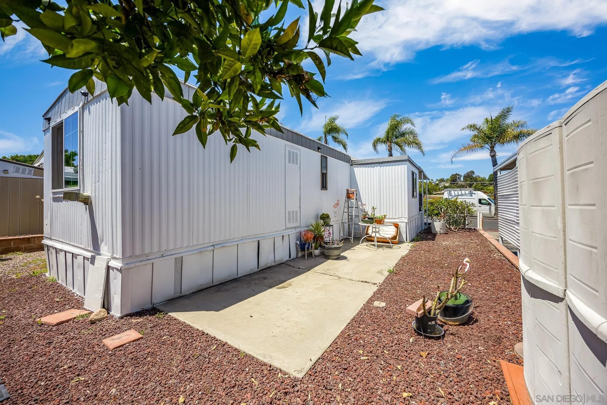 https://cdn.realtyfeed.com/cdn/127/250029282/85e35c41339167a25e794d77204261f6.webp