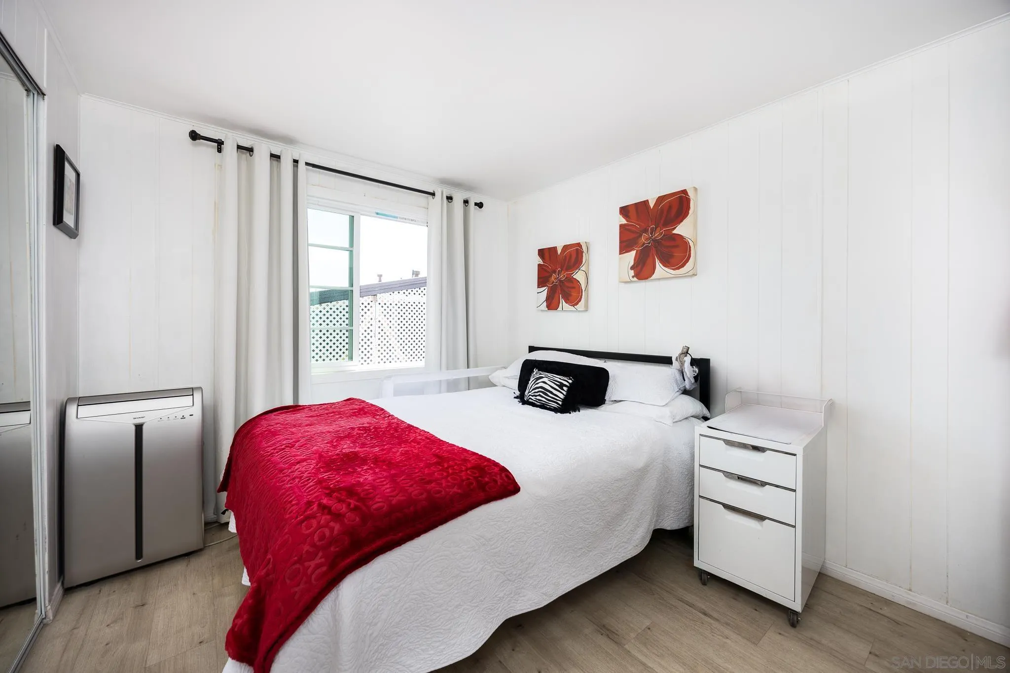 https://cdn.realtyfeed.com/cdn/127/250029282/9cc56e59a06284ab27b13b8836855384.webp