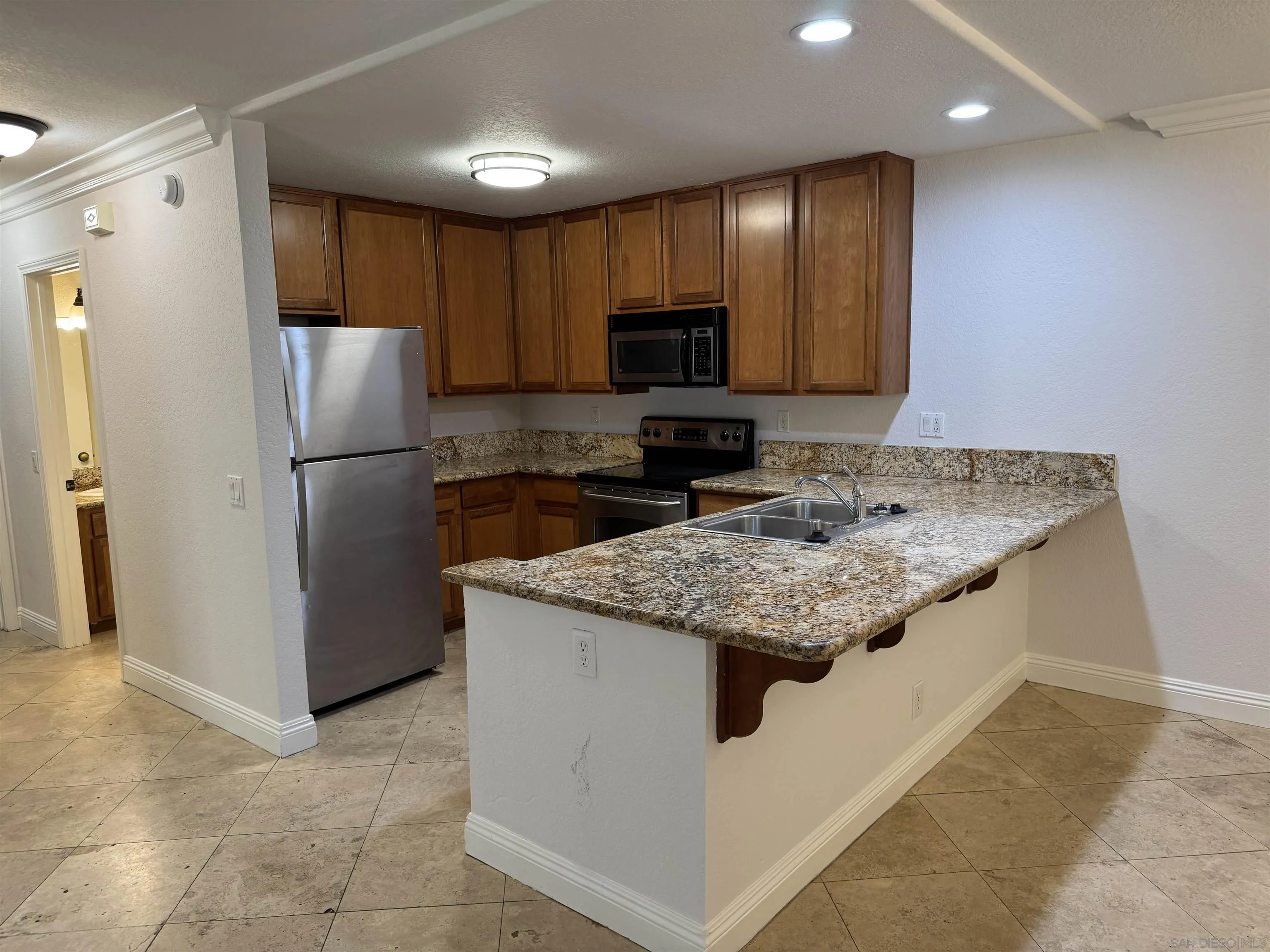 Photo #4: 250029299 Listing 
