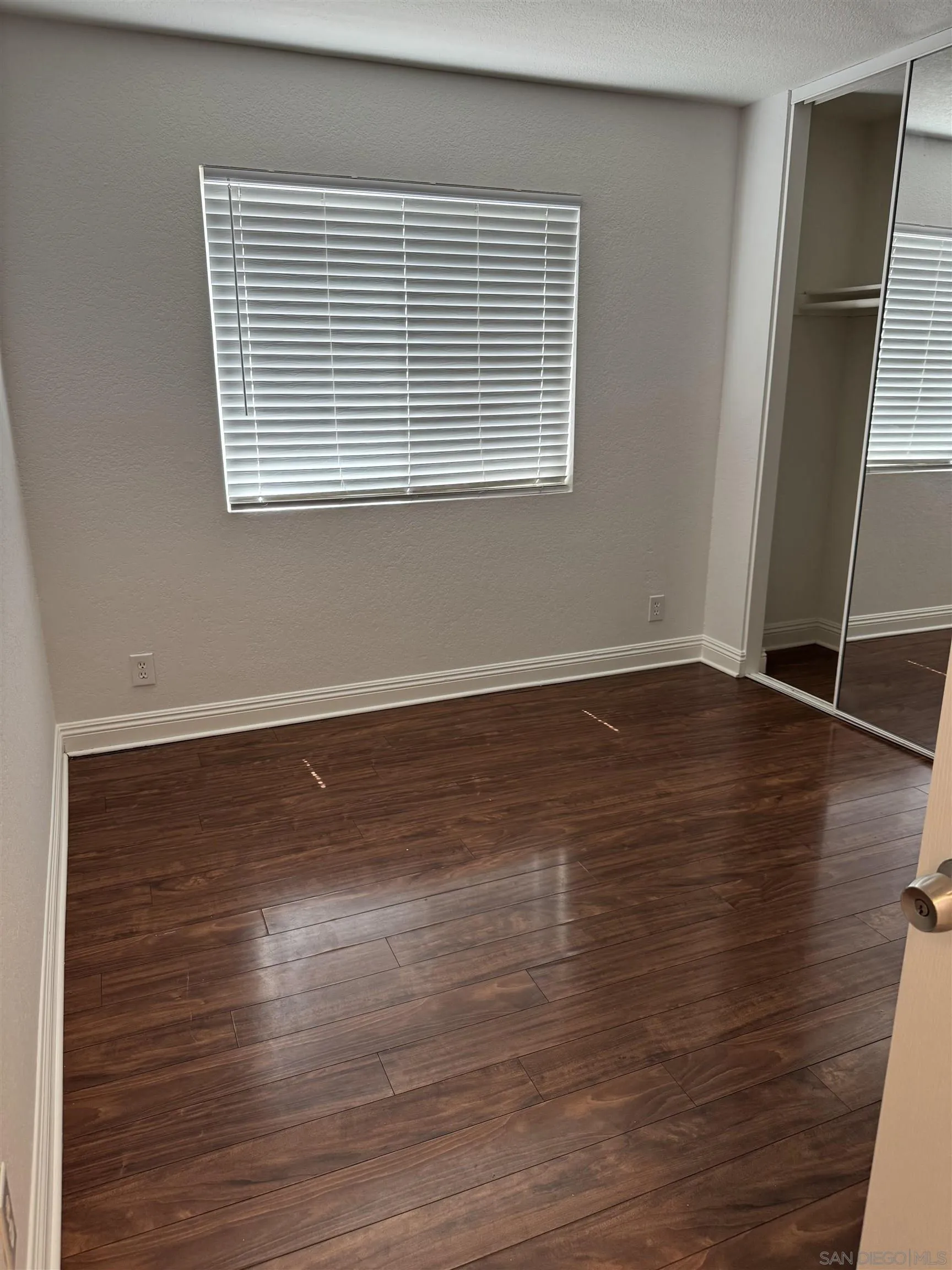 Photo #17: 250029299 Listing: Photo #17