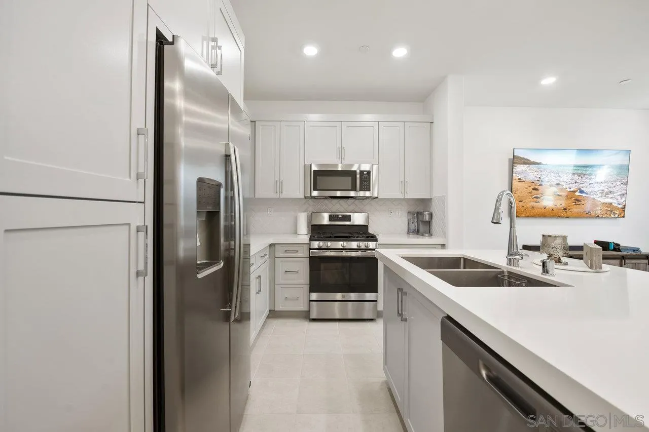 Photo #11: 250029332 Listing: Photo #11