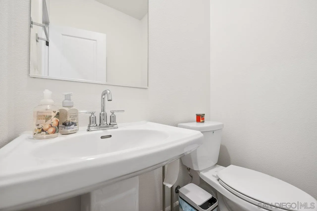 Photo #12: 250029332 Listing: Photo #12