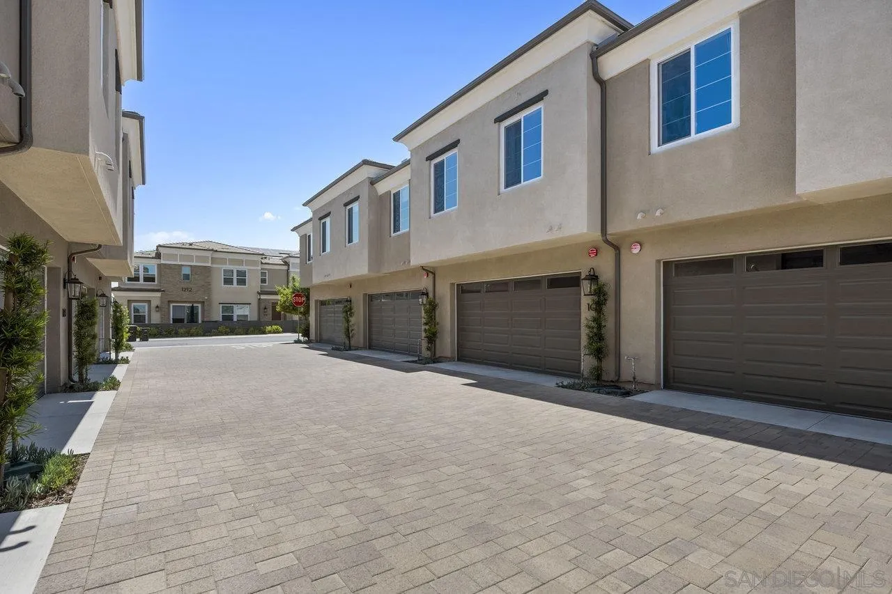 Photo #26: 250029332 Listing: Photo #26