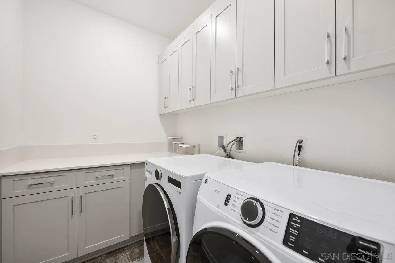 Photo #13: 250029332 Listing: Photo #13