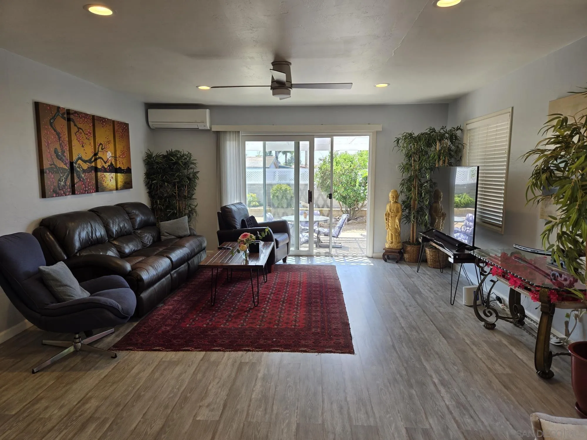 https://cdn.realtyfeed.com/cdn/127/250029377/3a8bf81c1c8f1ee1eb456d40eda6550d.webp