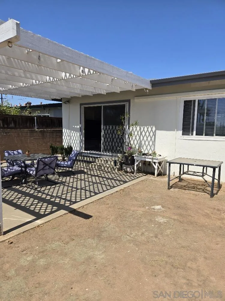 https://cdn.realtyfeed.com/cdn/127/250029377/b70f8ee63f63bc61b8da0947155876b4.webp