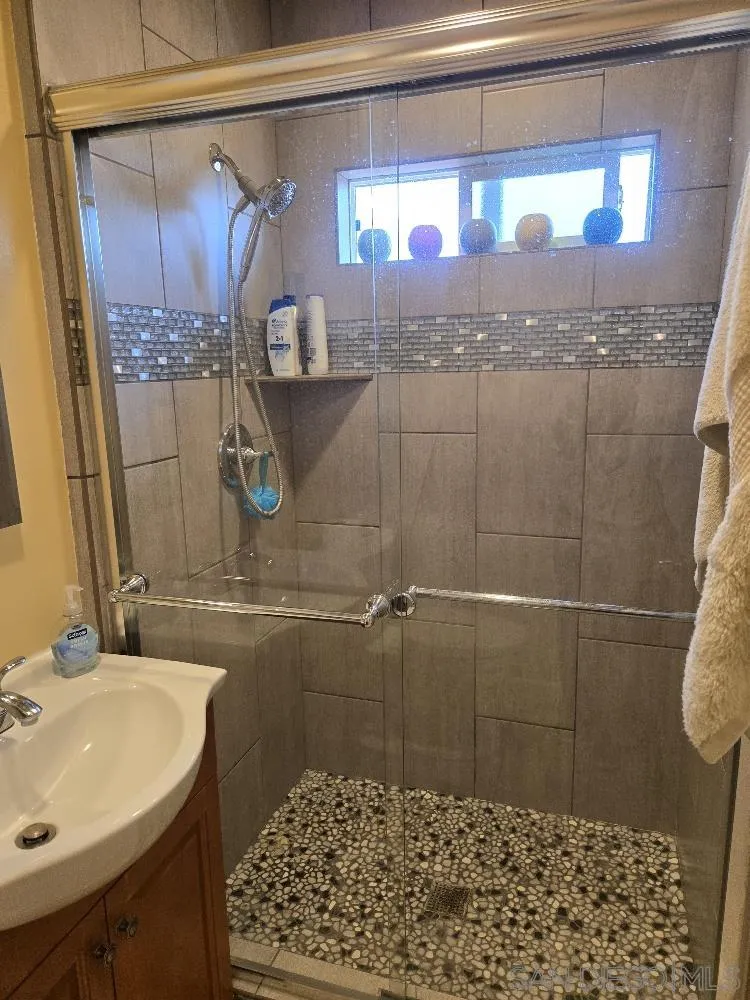 https://cdn.realtyfeed.com/cdn/127/250029377/edfade85cb7e168375d13f1030b85162.webp