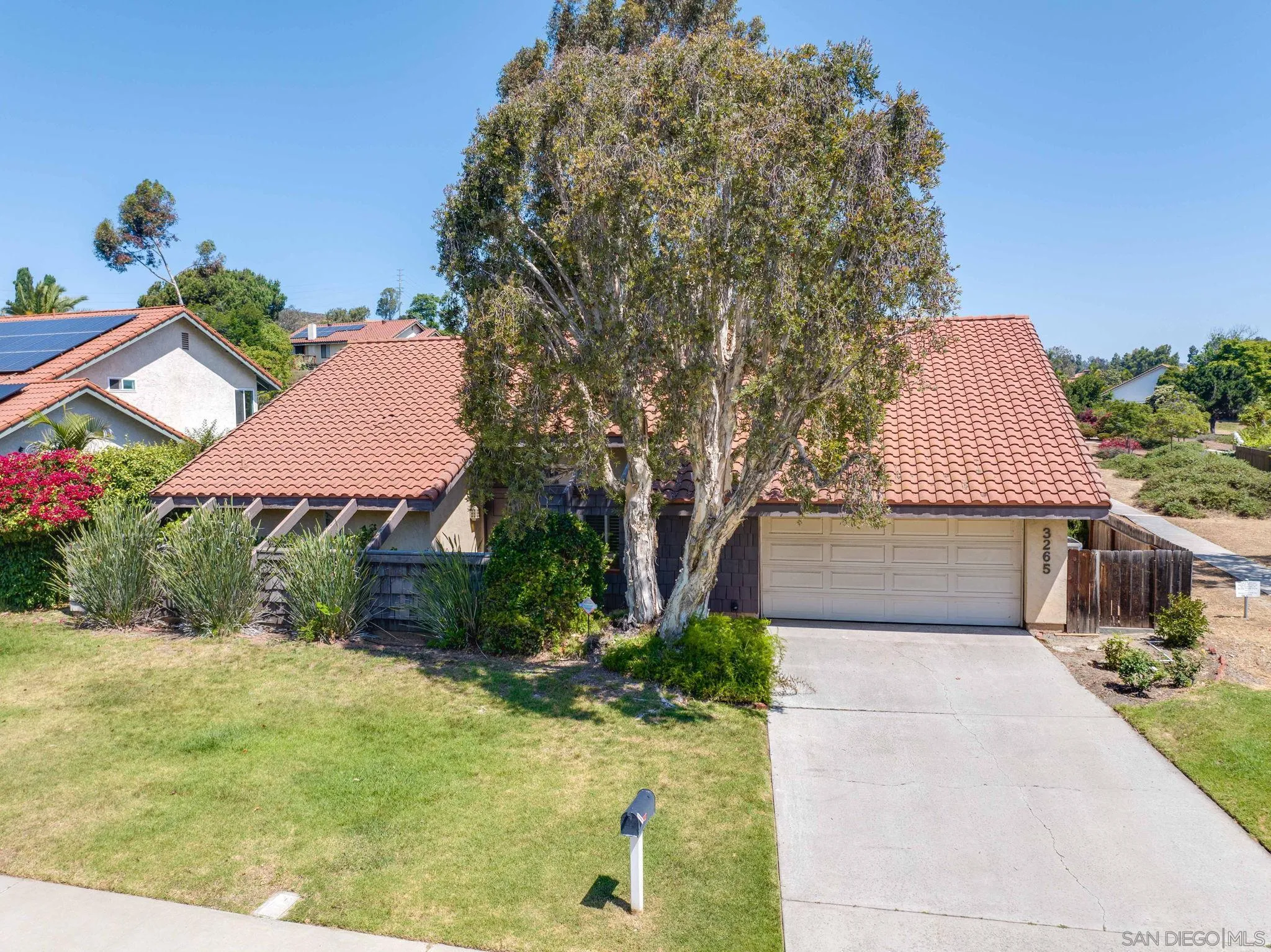 https://cdn.realtyfeed.com/cdn/127/250029378/1cd7012cffde76c53d34ac1443746665.webp
