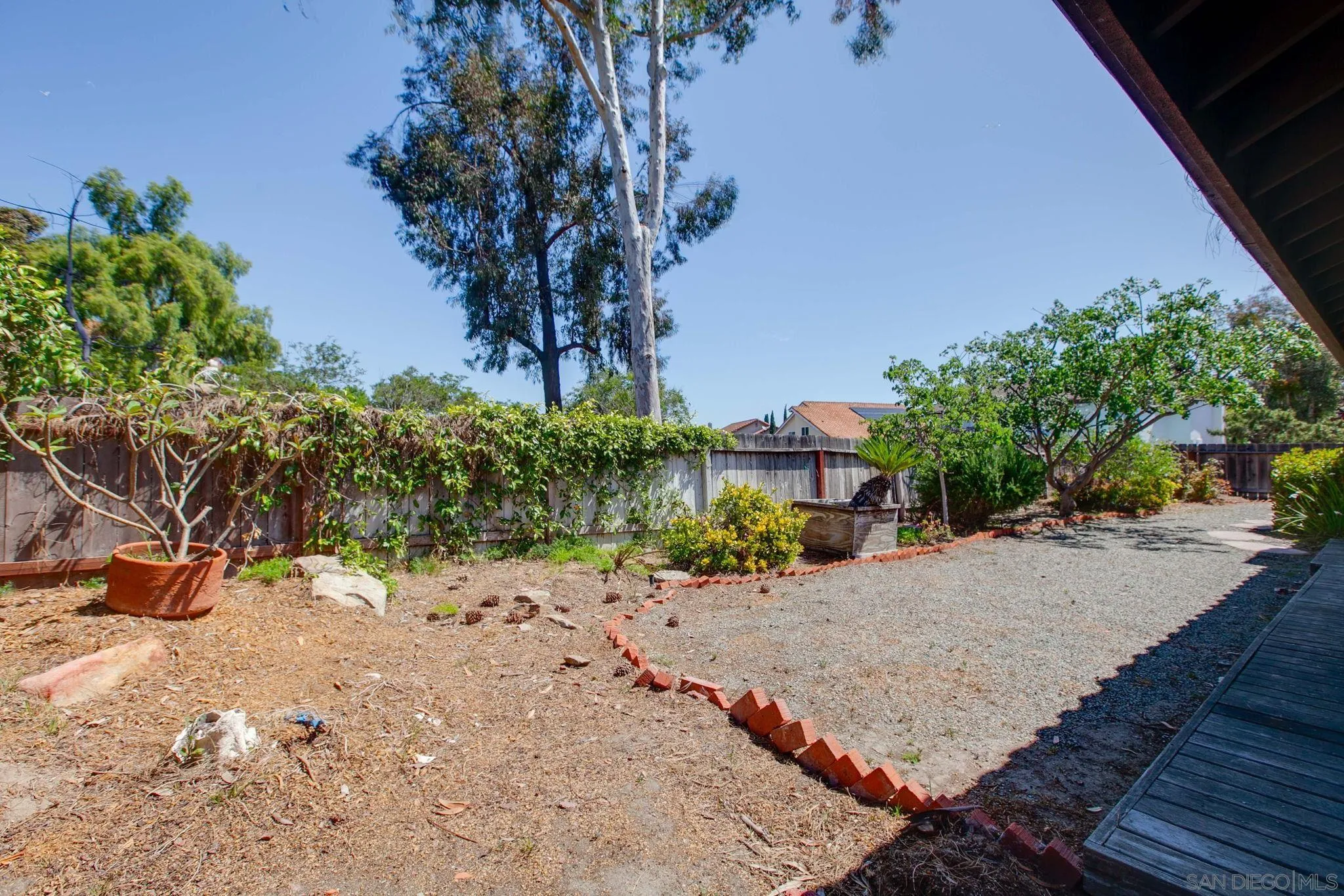 https://cdn.realtyfeed.com/cdn/127/250029378/b484e498fb4d750dd60409bbdc6129fe.webp