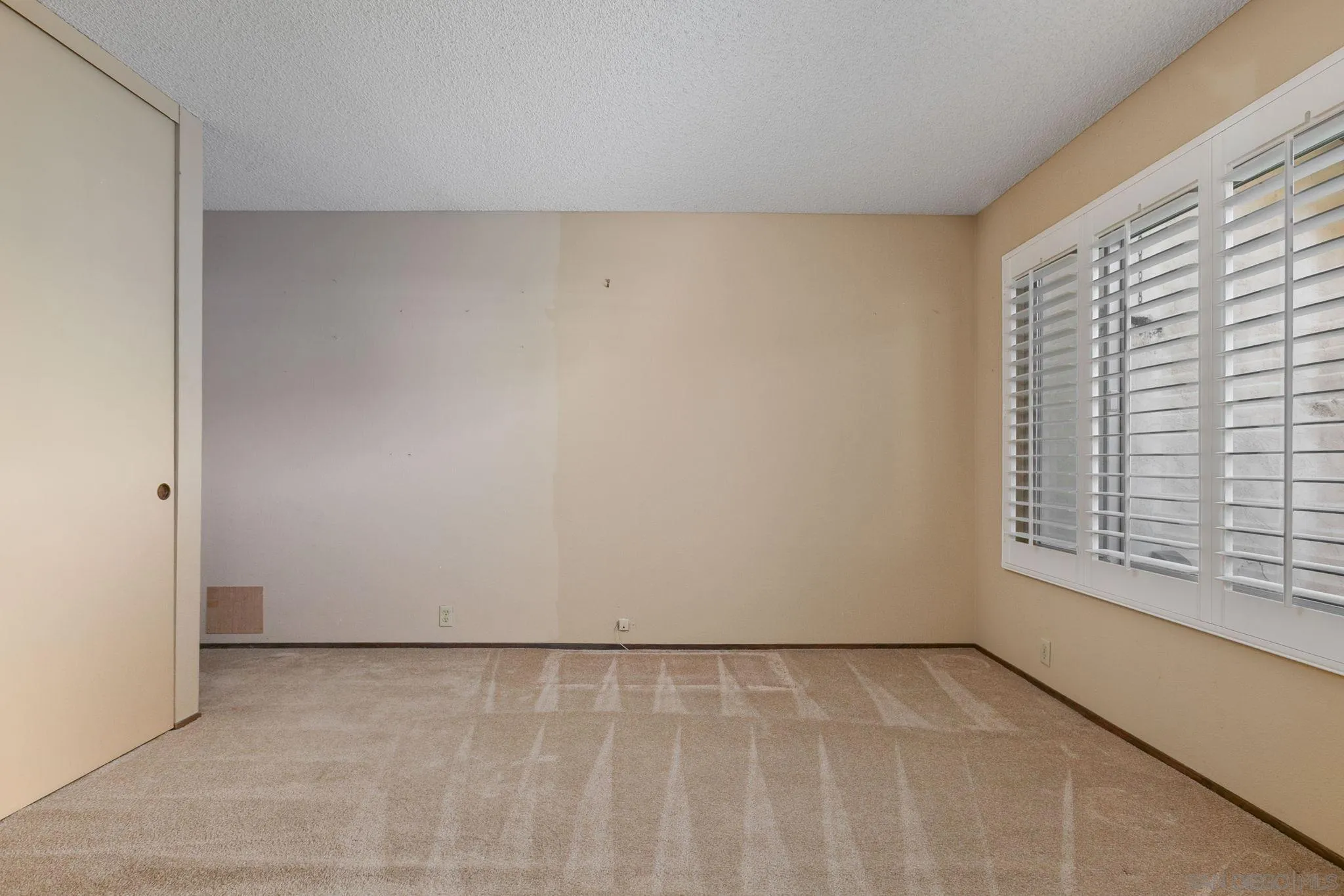 https://cdn.realtyfeed.com/cdn/127/250029378/d6cfce738f0c6e52e9669ba69d80da2f.webp