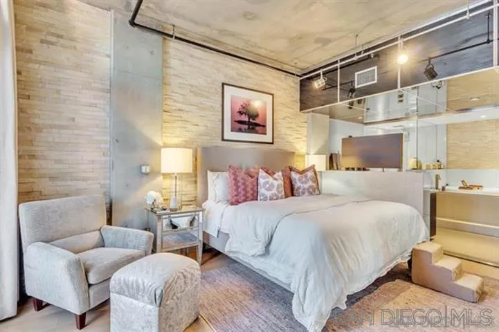 https://cdn.realtyfeed.com/cdn/127/250029381/f1595877c51ef4e83a4fecba53c37a86.webp
