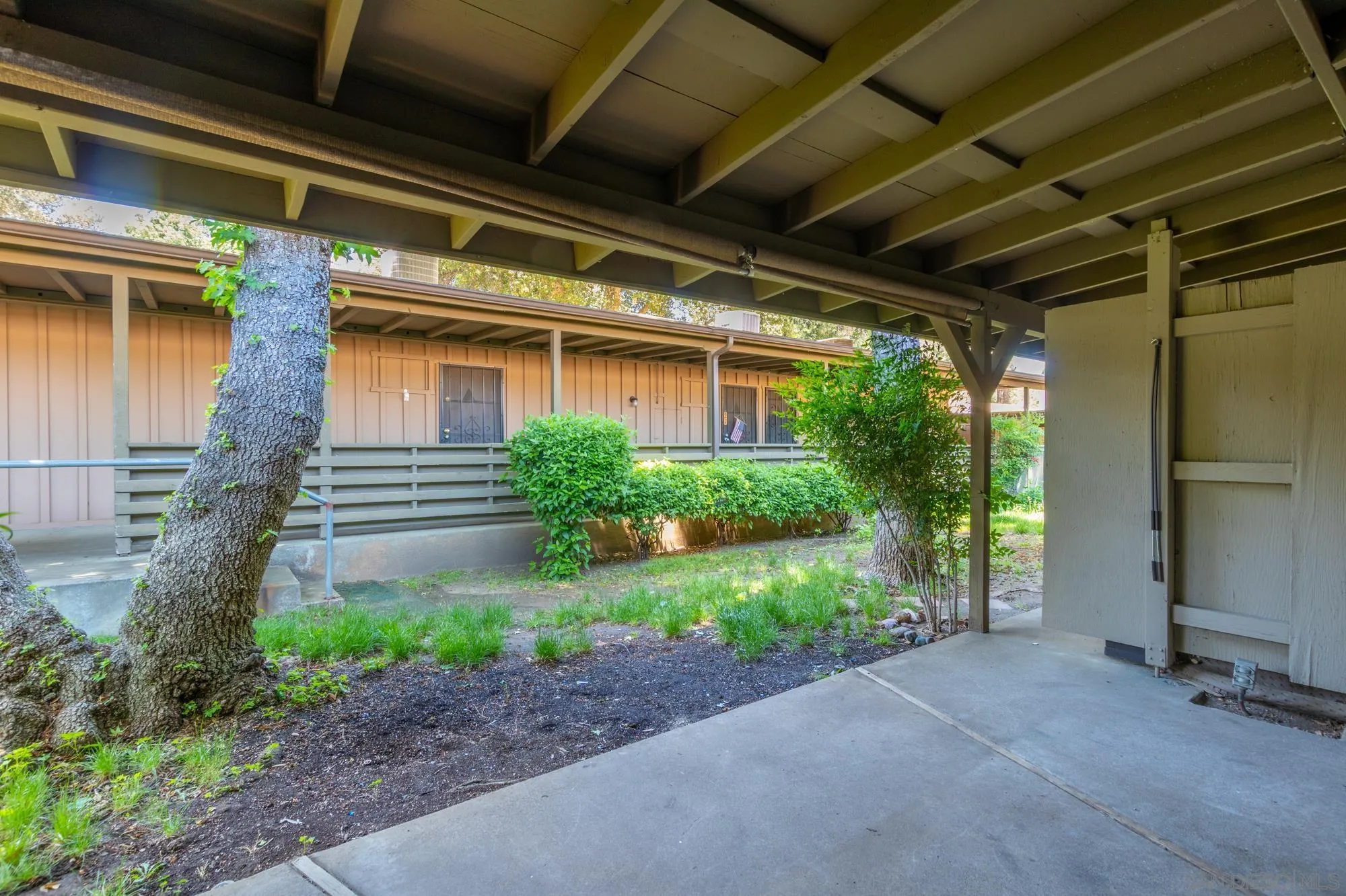 https://cdn.realtyfeed.com/cdn/127/250029406/72382d31d63a5bdaab47cd2baa6b34aa.webp