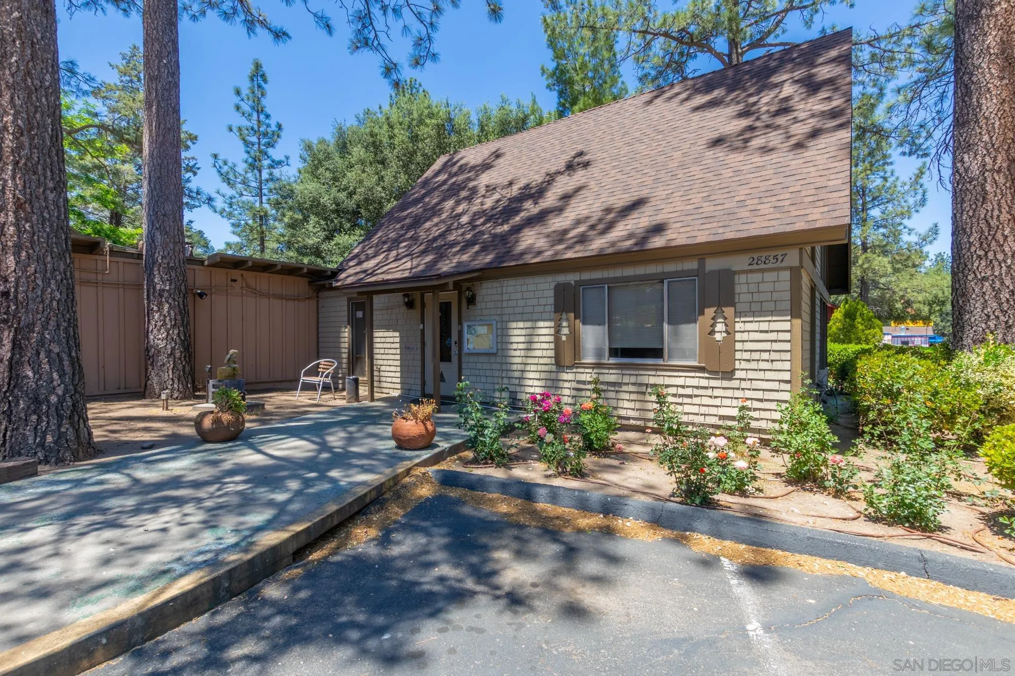 https://cdn.realtyfeed.com/cdn/127/250029406/9b5d45d238c3c6f9ee7b53547669a54a.webp