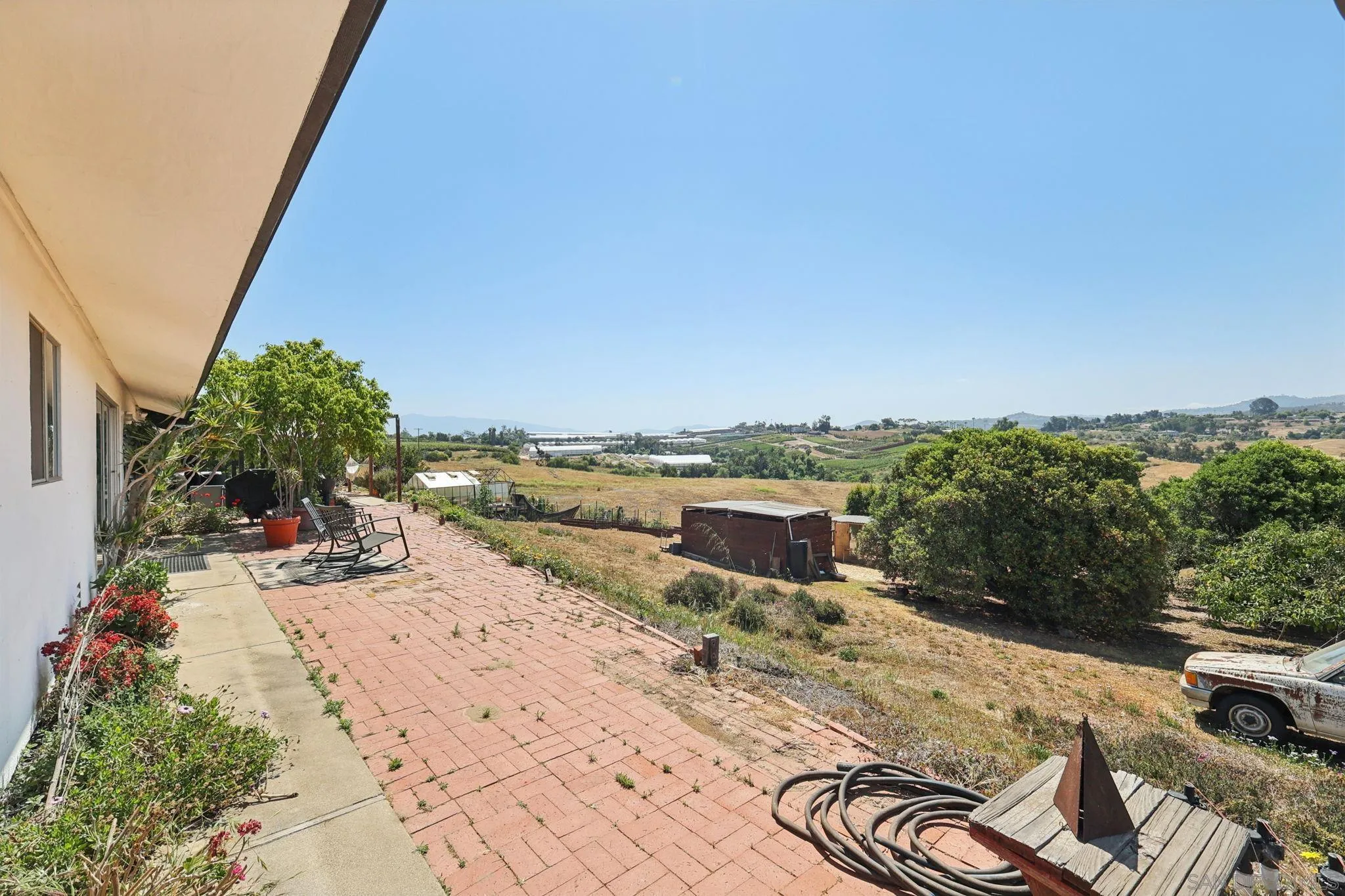 https://cdn.realtyfeed.com/cdn/127/250029407/af6c1ab966827563c6ca7c44e98b7e86.webp