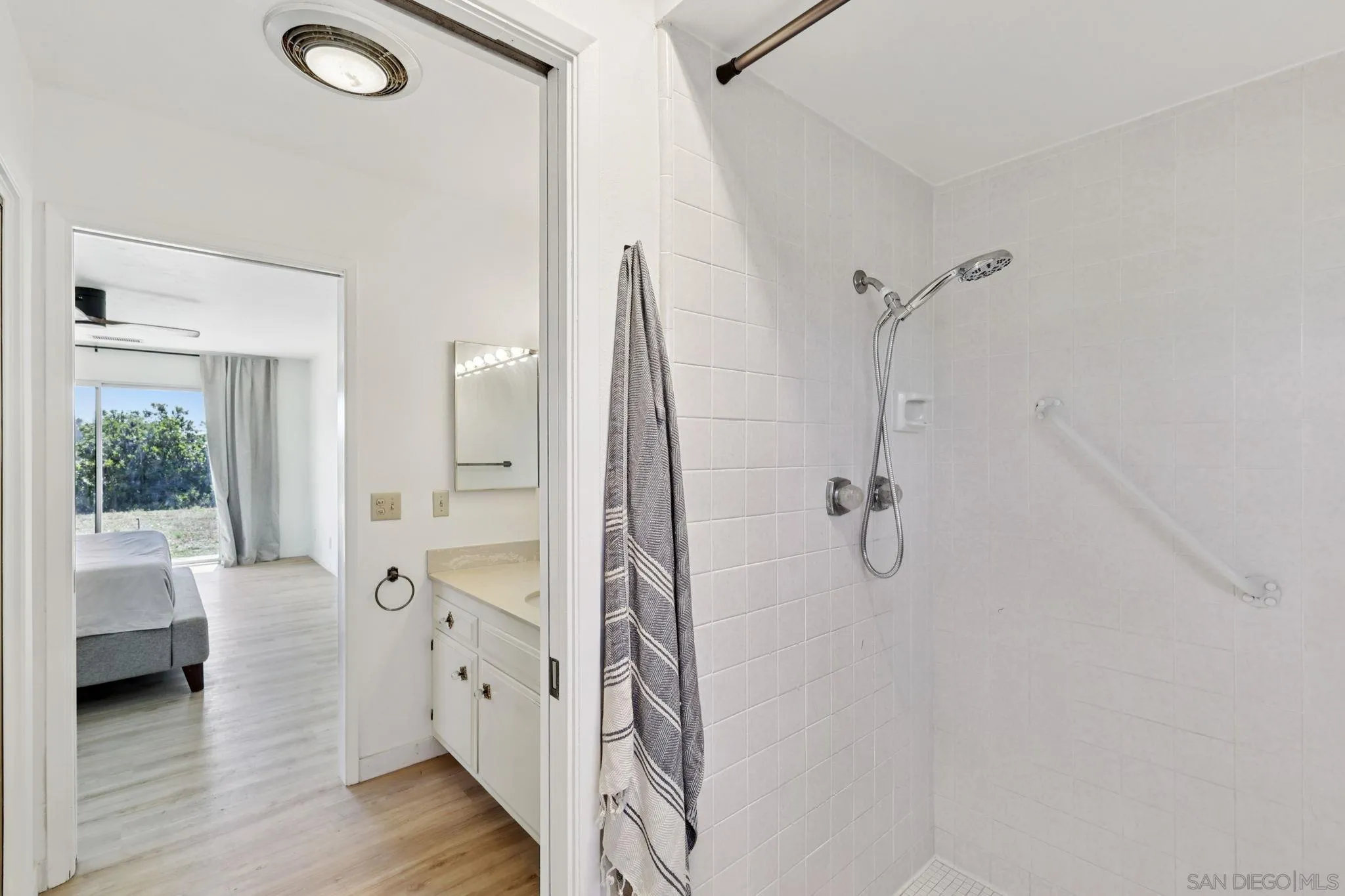 https://cdn.realtyfeed.com/cdn/127/250029407/d81926e65bc029a337ac2bbd8da3b347.webp