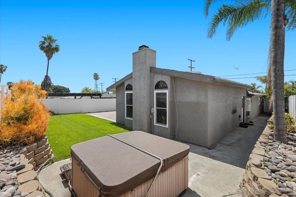 https://cdn.realtyfeed.com/cdn/127/250029413/87cd283f3466e66993579ea90a34b27f.webp