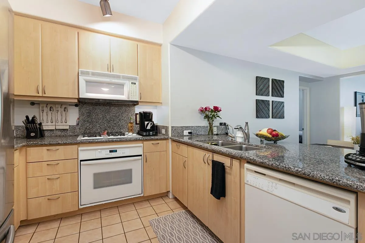 Photo #10: 250029422 Listing: Photo #10
