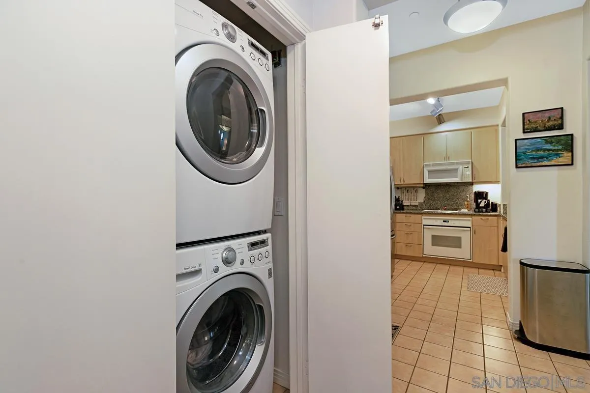 Photo #19: 250029422 Listing: Photo #19