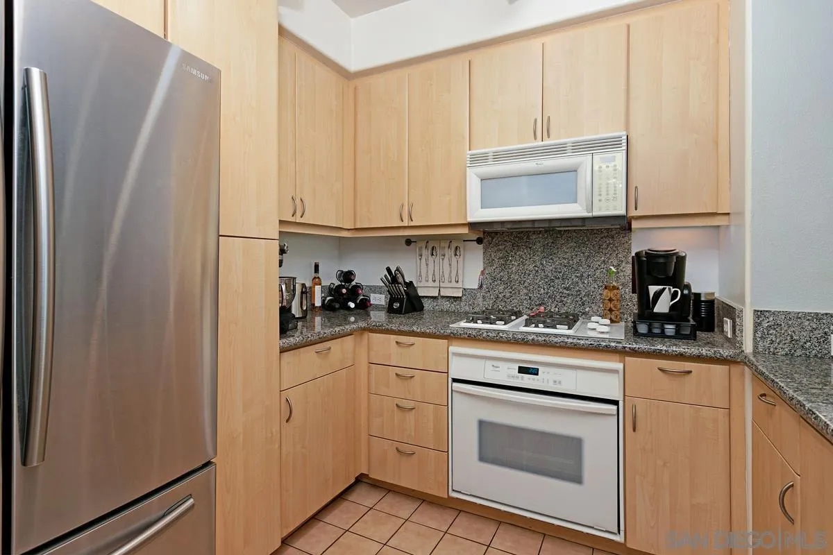 Photo #11: 250029422 Listing: Photo #11