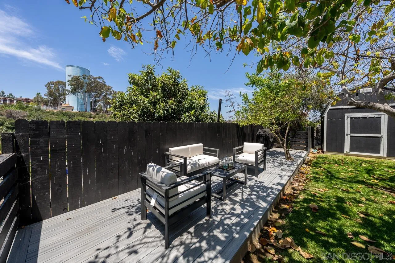 https://cdn.realtyfeed.com/cdn/127/250029431/bb4c858b9b345bfa7d2fd3a1502bf252.webp