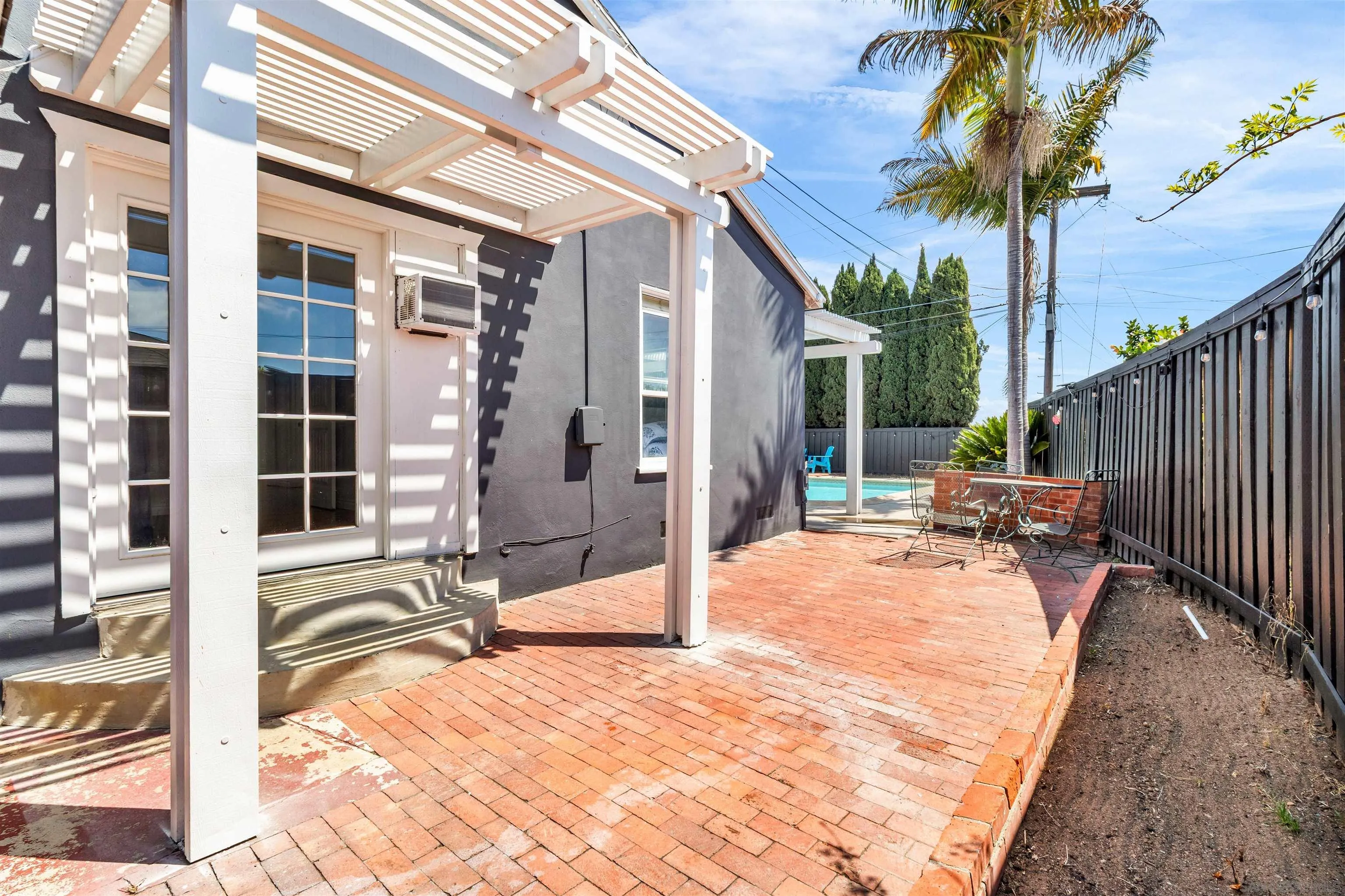 https://cdn.realtyfeed.com/cdn/127/250029432/1a9f2a757a242cae1f388db32aa18e5f.webp