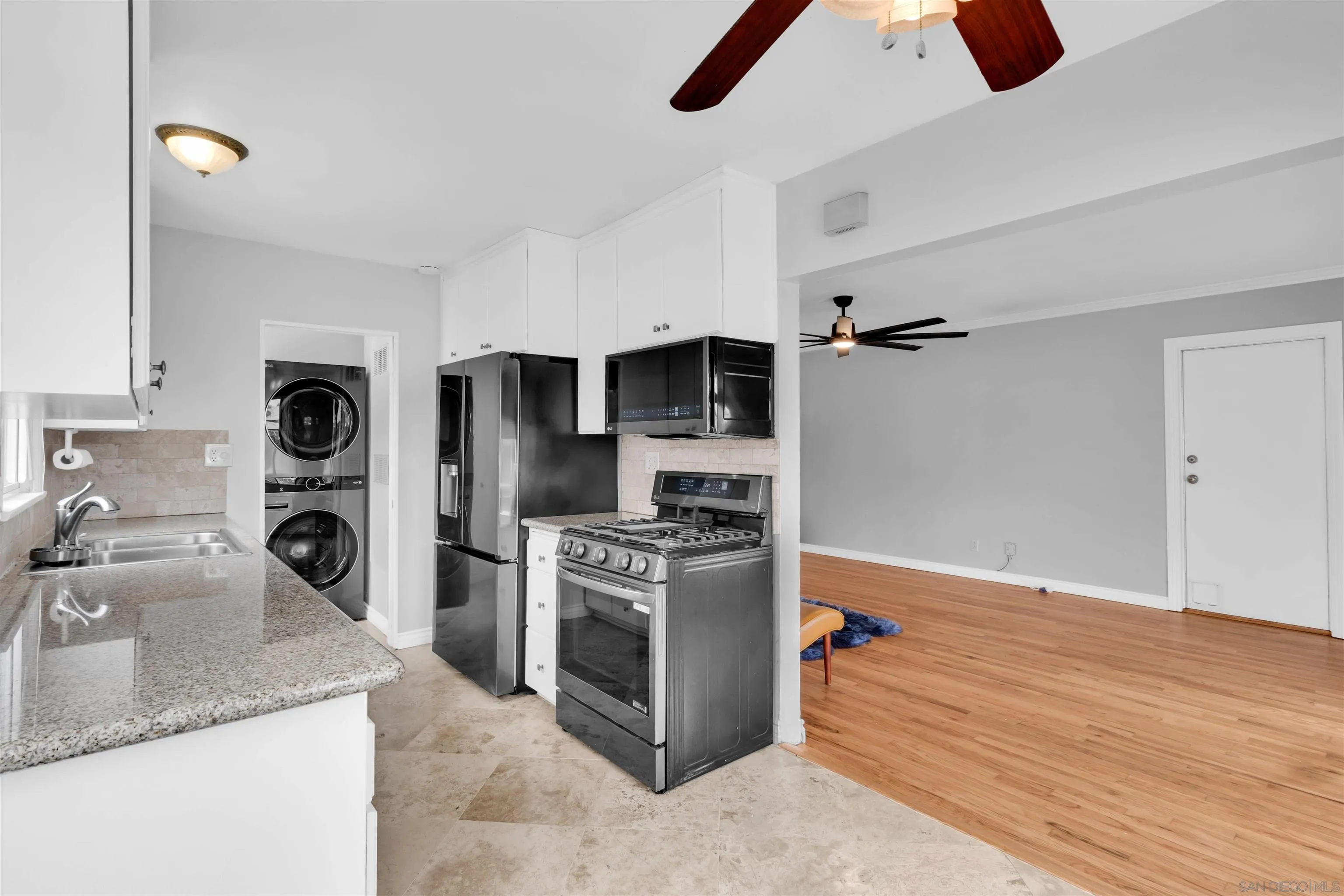 https://cdn.realtyfeed.com/cdn/127/250029432/5b50a232c7005139b42d472f8dc4d1a4.webp