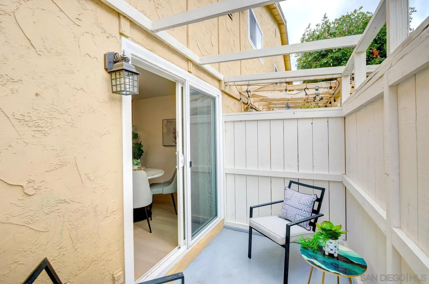 https://cdn.realtyfeed.com/cdn/127/250029434/0782266d91bf8758e60135092af61cc9.webp