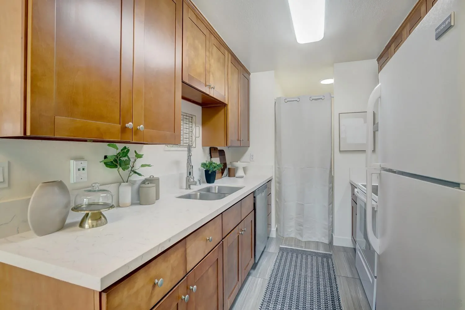https://cdn.realtyfeed.com/cdn/127/250029434/60439b015766ce9033b7aedabae1e701.webp