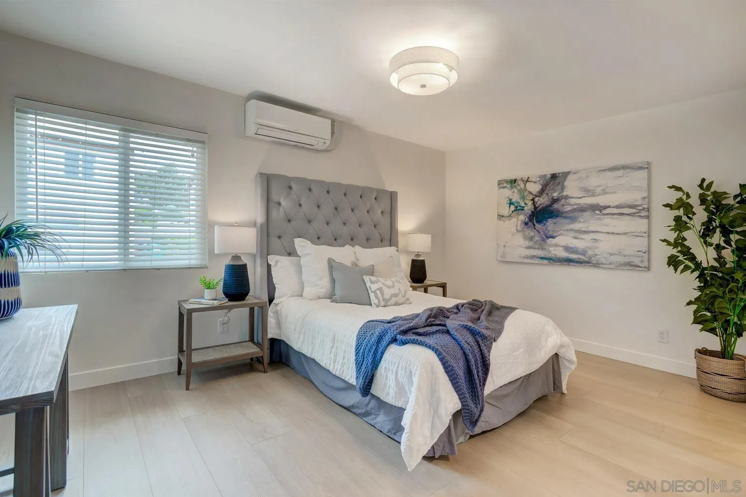 https://cdn.realtyfeed.com/cdn/127/250029434/a4f83fb83200df0ba436feeb32d28263.webp