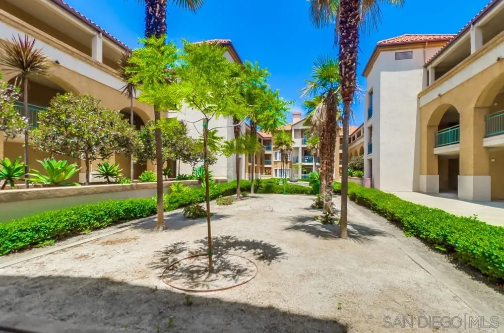 Photo #4: 250029450 Listing 