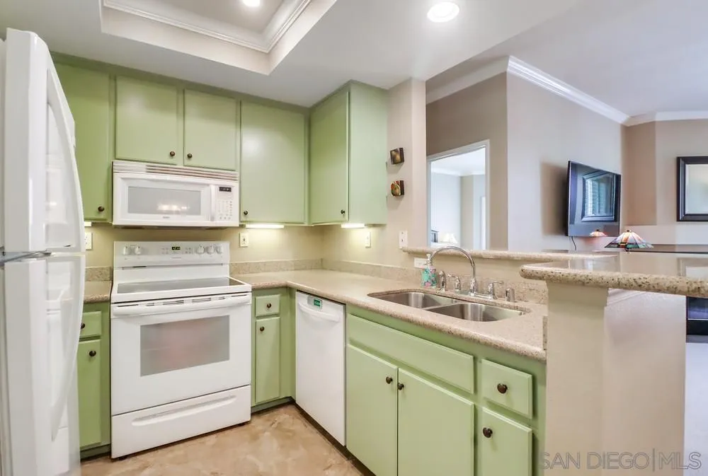 Photo #6: 250029450 Listing 