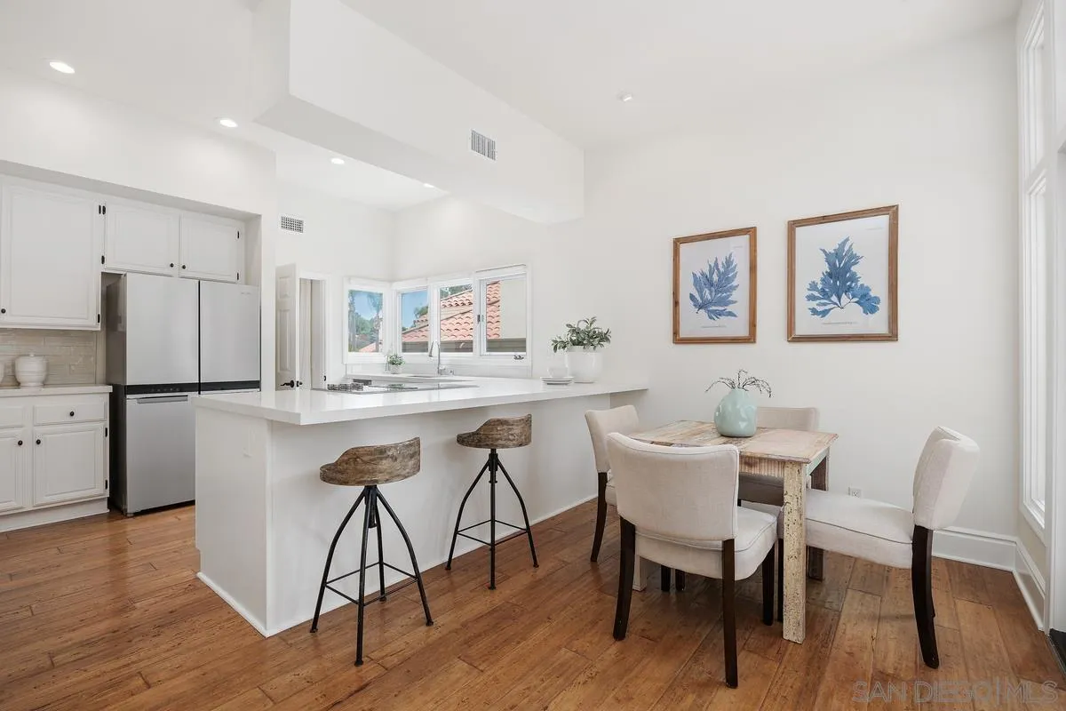 https://cdn.realtyfeed.com/cdn/127/250029504/0a830aaef0c960a36591d402884fcb6c.webp