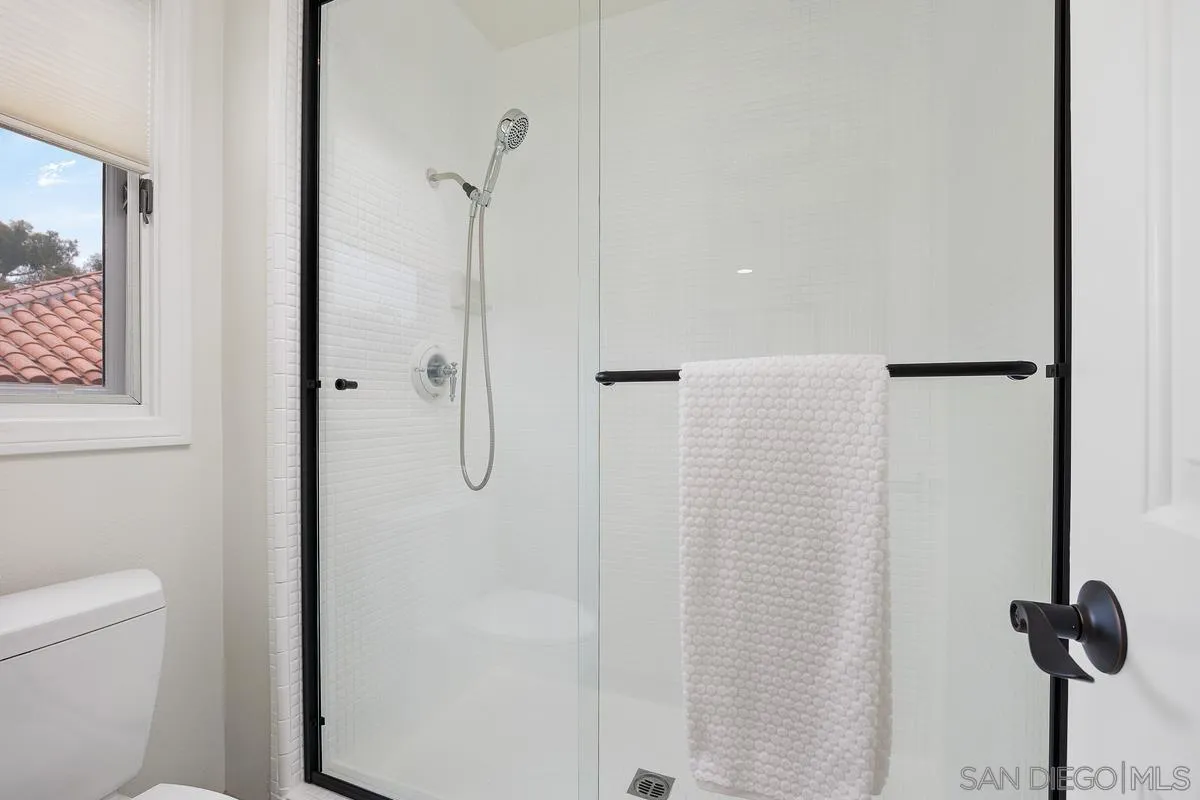 https://cdn.realtyfeed.com/cdn/127/250029504/231c34be3ae086ec31f72478678a2a4b.webp