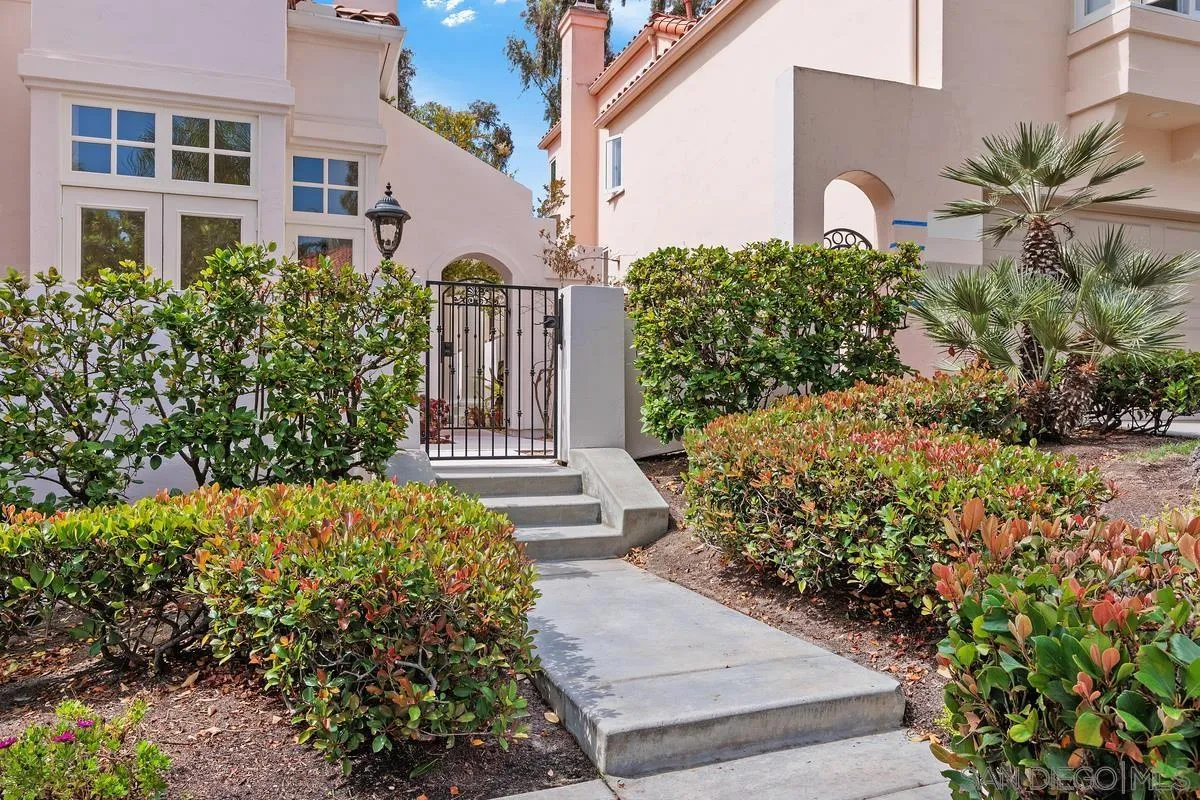 https://cdn.realtyfeed.com/cdn/127/250029504/5a281f7b1e08fc50fdbd64d26b30d565.webp